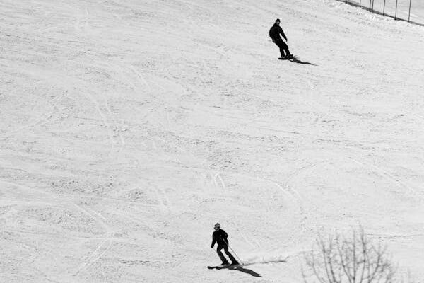 Valdez heli ski guides